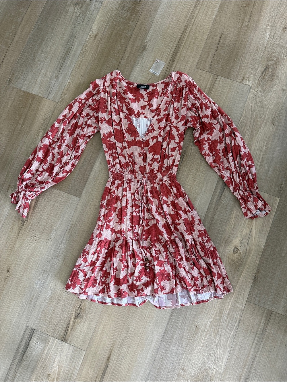 NEW VICI Red Floral Long-Sleeve Dress